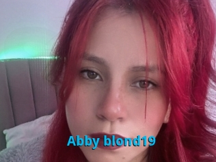 Abby_blond19
