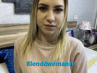 Blonddwomann