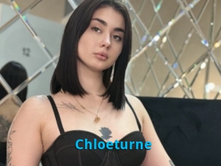 Chloeturne
