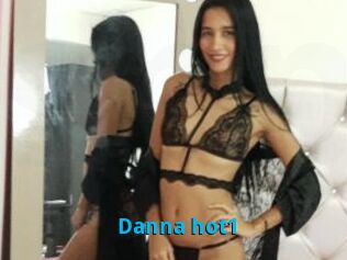 Danna_hot1
