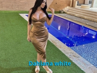 Dahiana_white