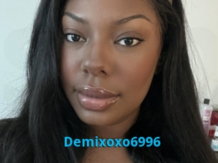 Demixoxo6996