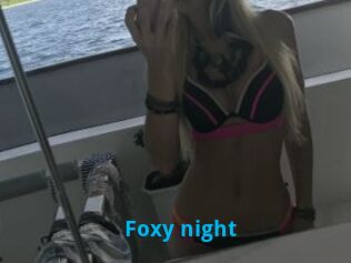Foxy_night