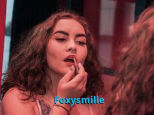 Foxysmille