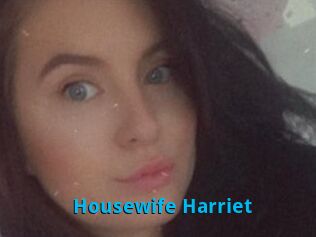 Housewife_Harriet