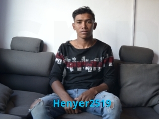 Henyer2519