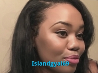 Islandgyal69