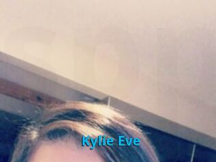 Kylie_Eve