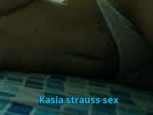 Kasia_strauss_sex