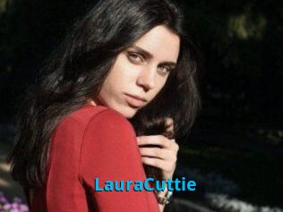 Laura_Cuttie