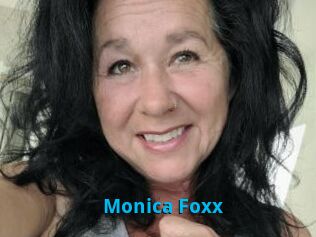 Monica_Foxx