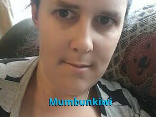 Mum_bun_kiwi