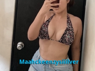 Maahckeenzysiiilver