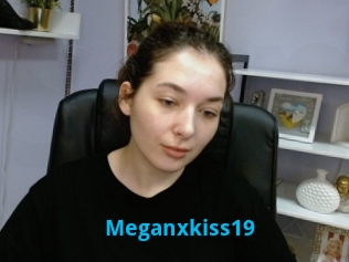 Meganxkiss19