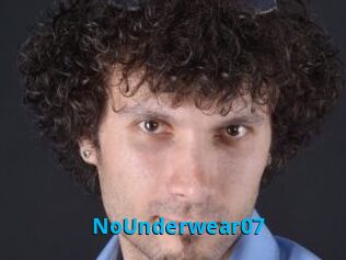 NoUnderwear07