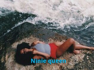 Ninie_queen