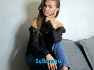 Selenaxo