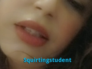 Squirtingstudent