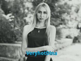 VeryhotDina