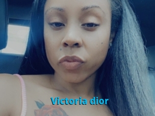 Victoria_dior